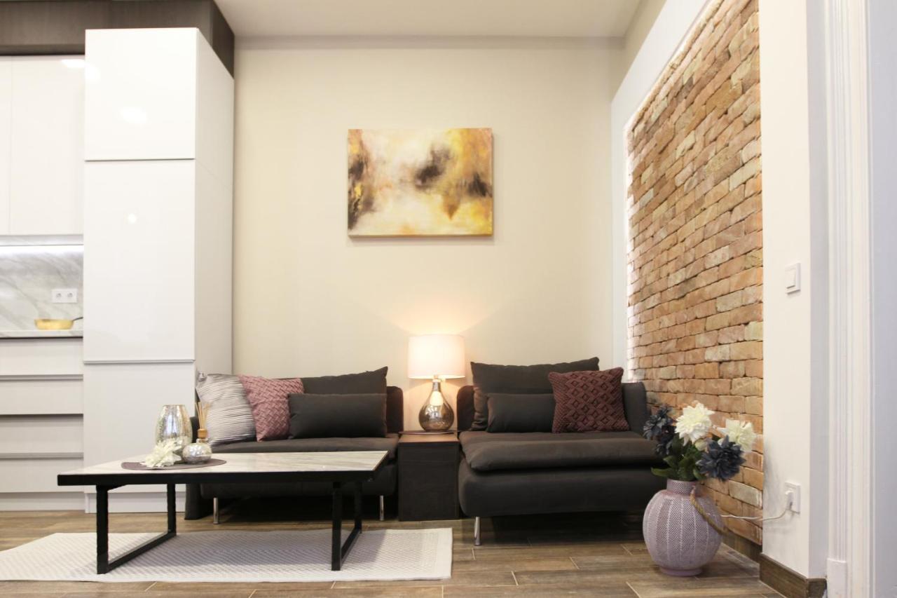 Luxus Design Elisabeth Apartment In The Center Будапеща Екстериор снимка