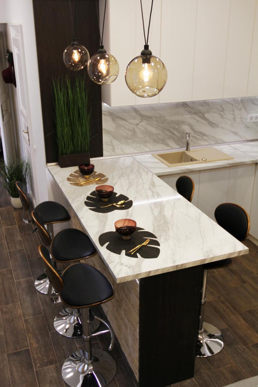 Luxus Design Elisabeth Apartment In The Center Будапеща Екстериор снимка